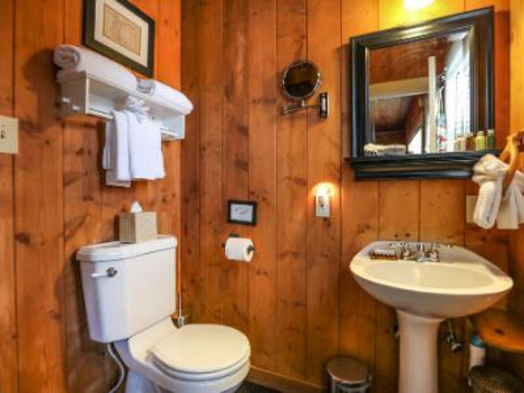 The Inn At アーチ・ケープ エクステリア 写真